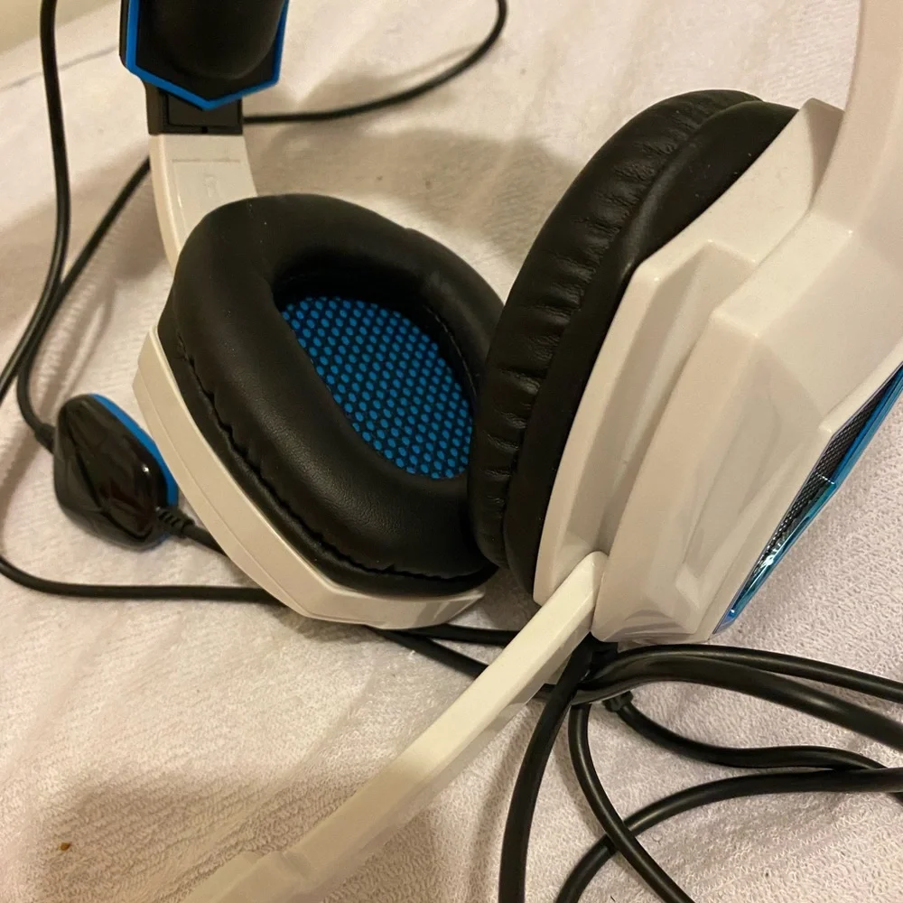 PC Headset Just opened out of box